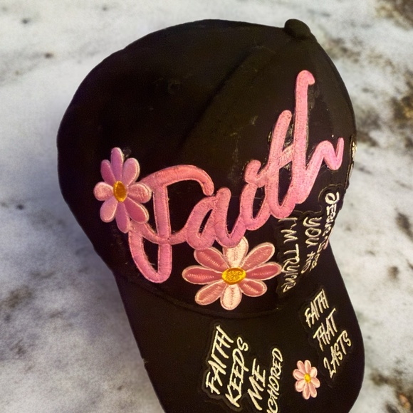 Patch hat - Picture 3 of 4